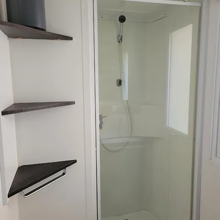 مكان تخييم De L'anse A La Coubre